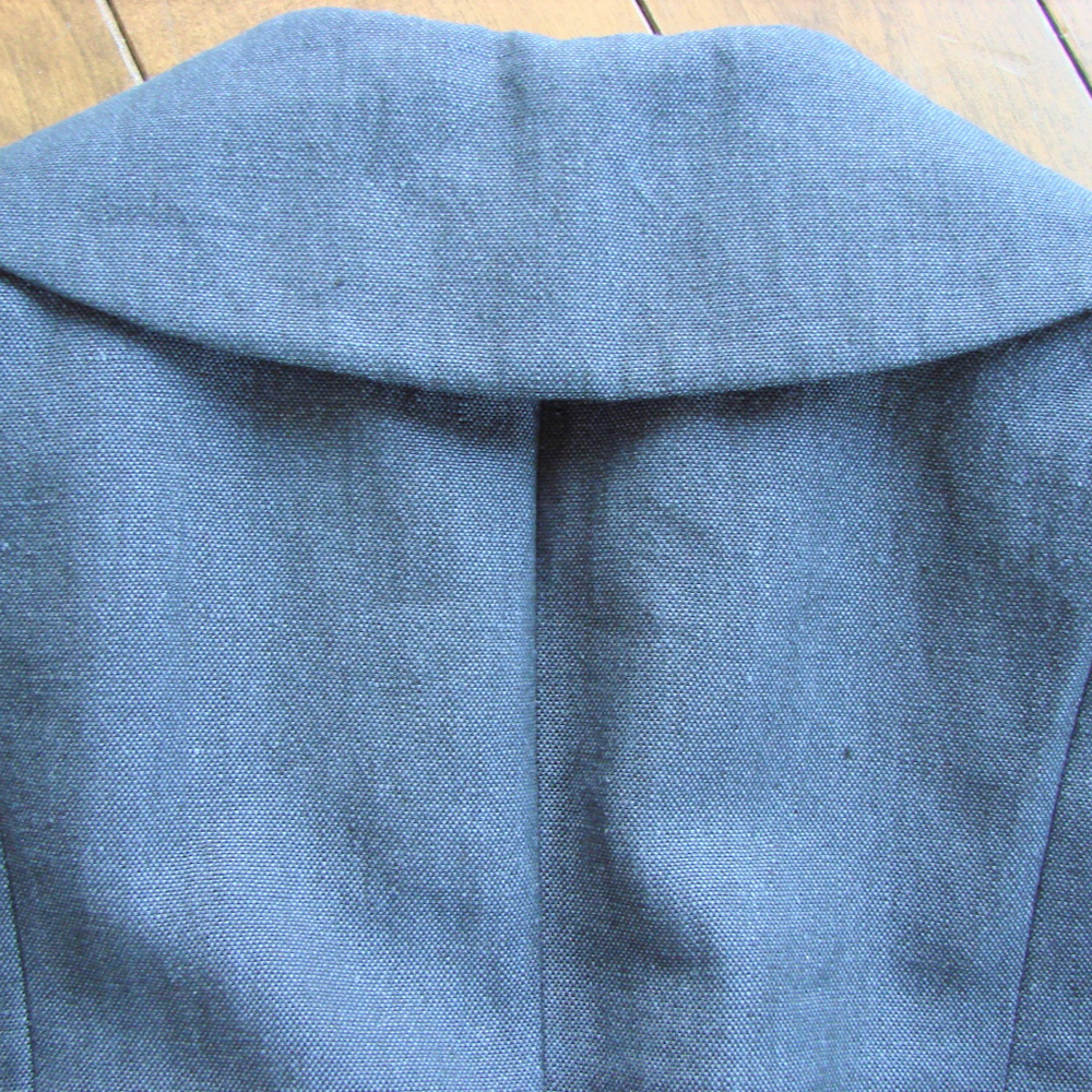 Women's Navy Cropped Blazer Jacket - Picture 8 of 8